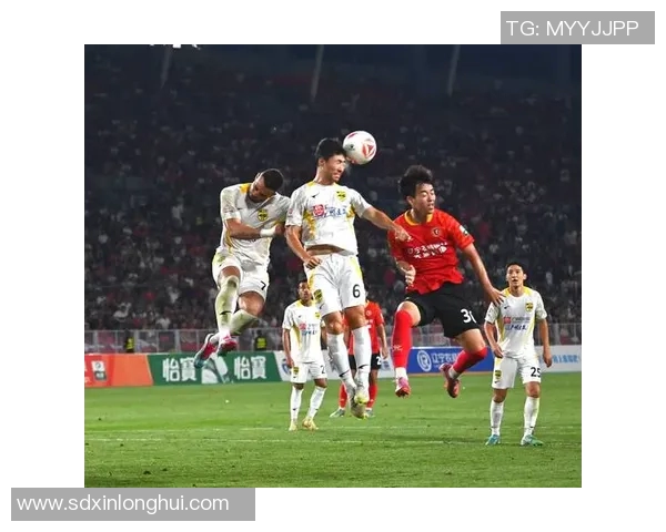 广州足球队荣登足球意识排行榜第九位引发热议 广州足球队荣登足球意识排行榜第九位引发热议