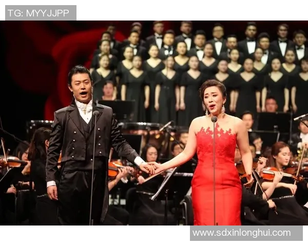 村超足球明星联袂献唱激情盛典点燃乡村文化新活力 村超足球明星联袂献唱激情盛典点燃乡村文化新活力