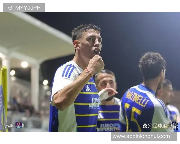 未成名的足球明星如何在逆境中崭露头角实现梦想与荣耀