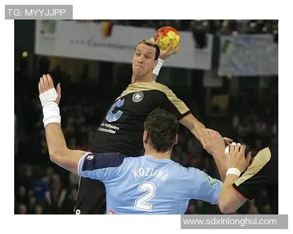 足球明星手球精彩瞬间高清图集展示足球技艺与魅力 足球明星手球精彩瞬间高清图集展示足球技艺与魅力