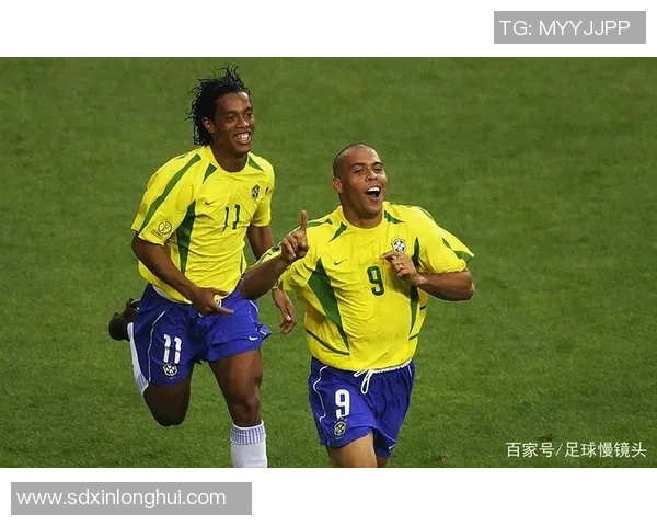 足球明星龅牙特征揭秘哪位球员的笑容最具辨识度 足球明星龅牙特征揭秘哪位球员的笑容最具辨识度