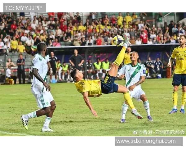 香港足球明星赛在江门盛大举行球迷热情高涨共庆足球盛事 香港足球明星赛在江门盛大举行球迷热情高涨共庆足球盛事