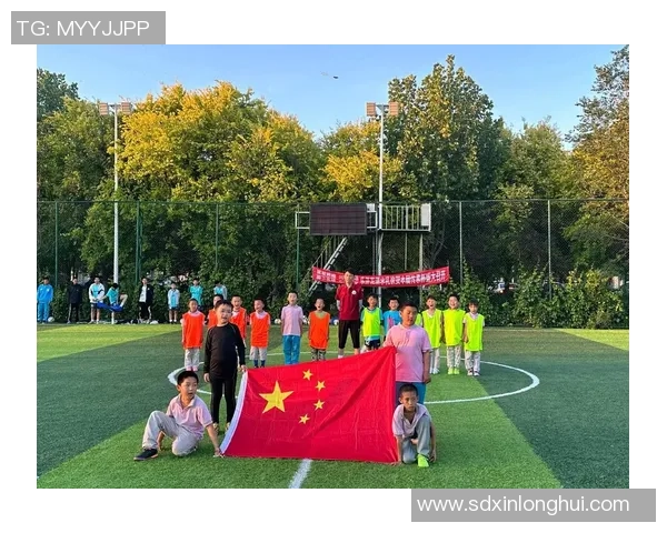 足球专题：聚焦广州足球队的团队协作